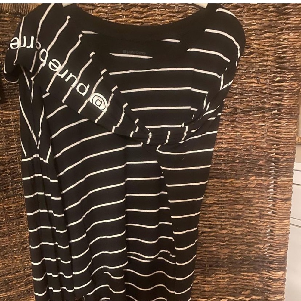 Bell sleeve top